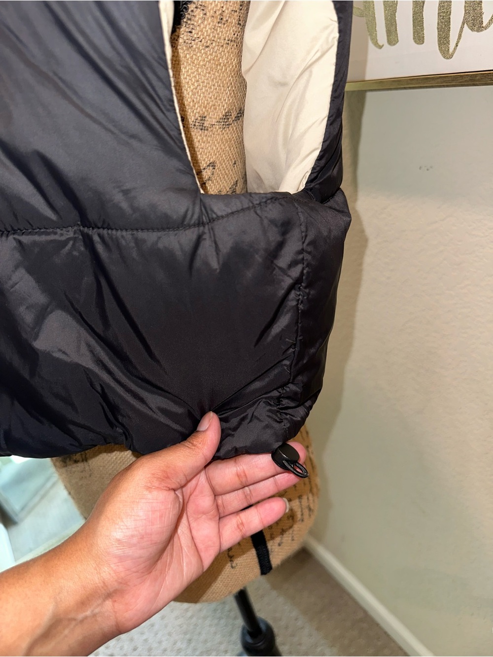 H&M Reversible Puffer Vest in Cream and Black - Picture 7 of 8